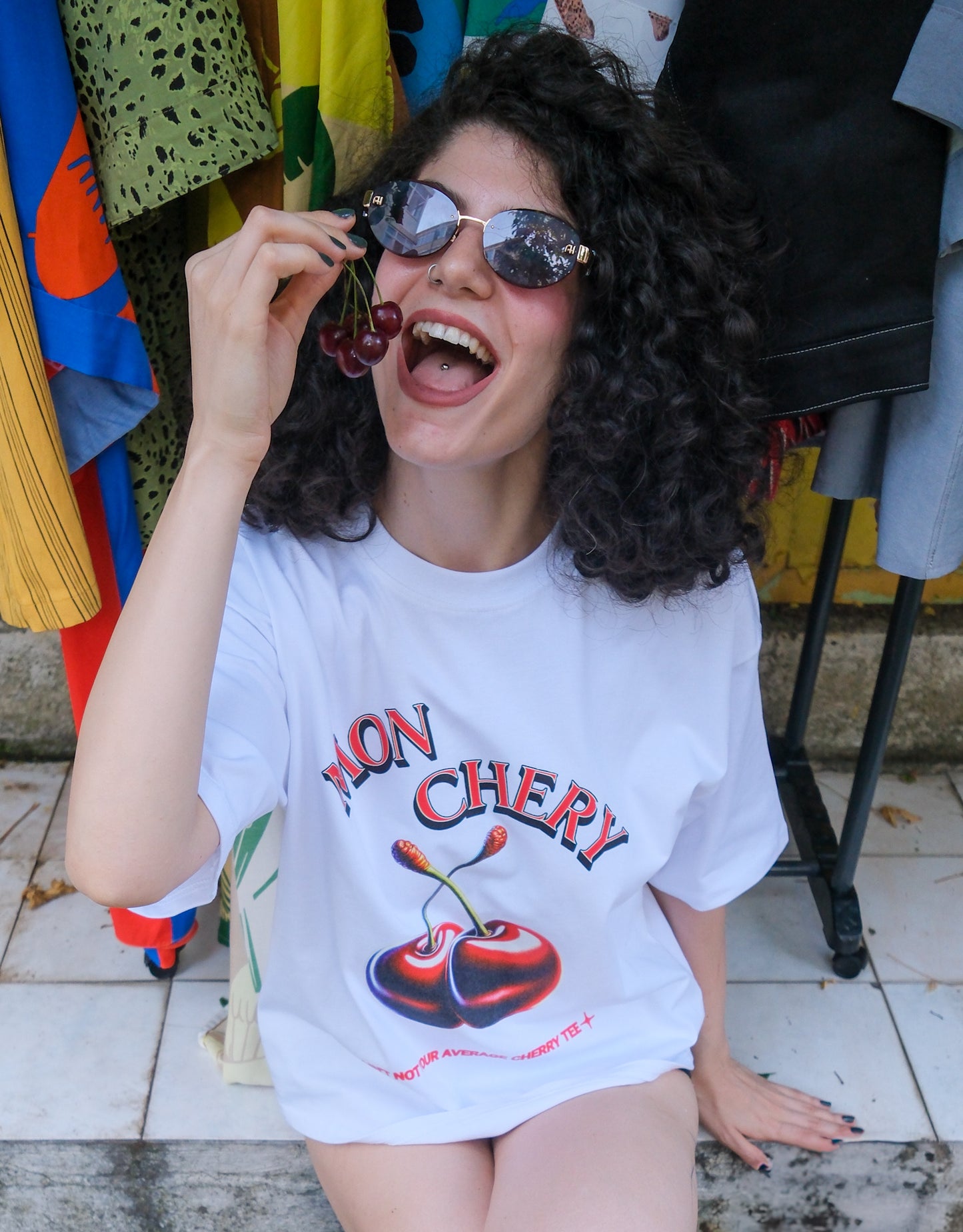 Ain’t Your Cherry – Beyaz Oversize Tişört