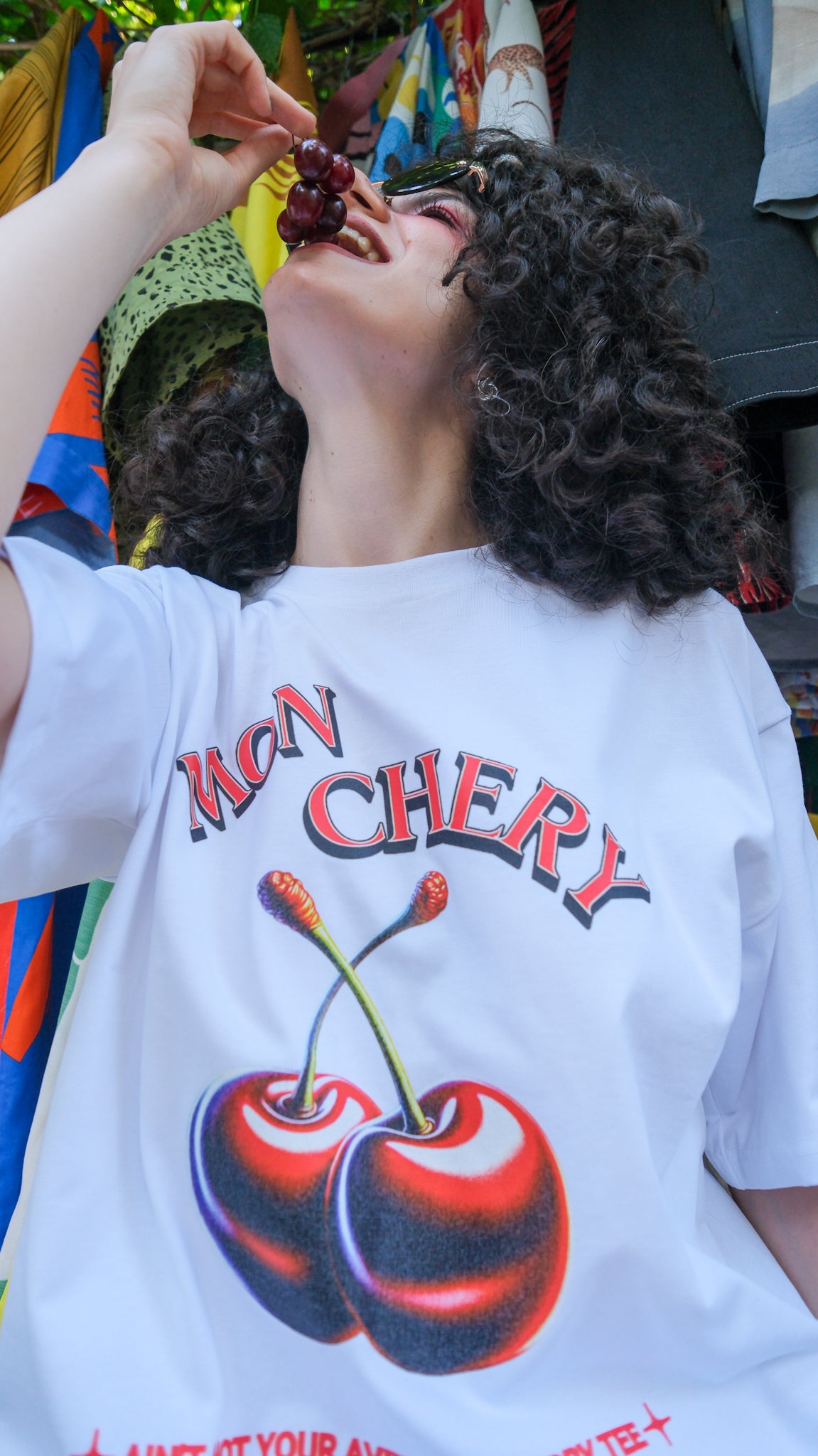 Ain’t Your Cherry – Beyaz Oversize Tişört