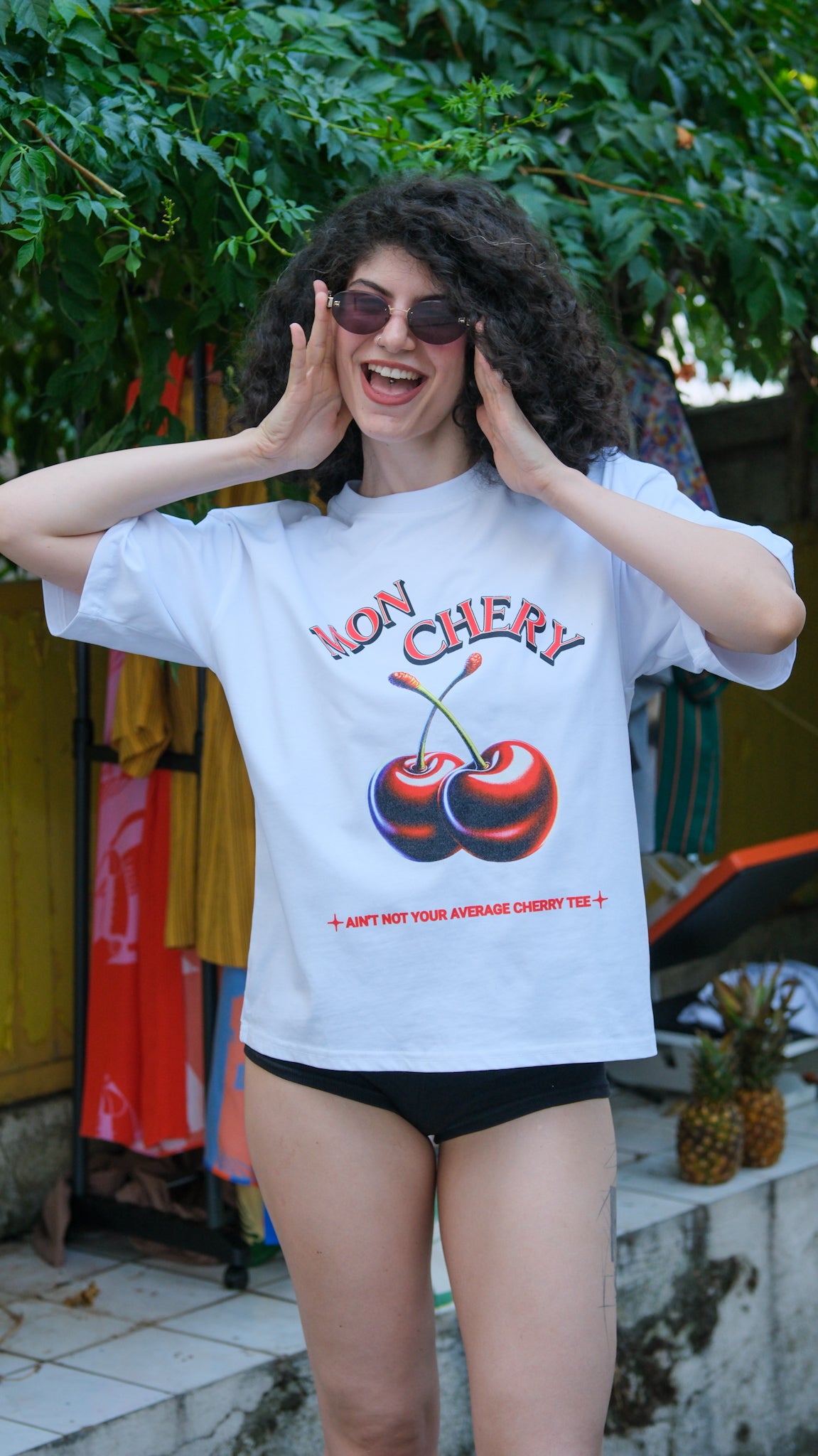Ain’t Your Cherry – Beyaz Oversize Tişört