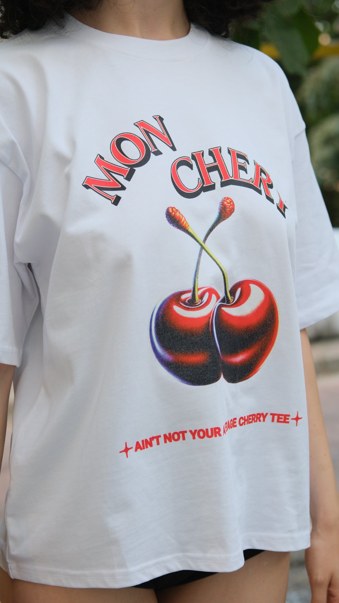 Ain’t Your Cherry – Beyaz Oversize Tişört