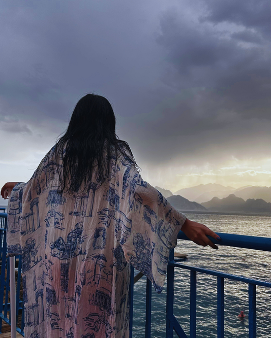 Ege’den Esinti Kimono – Mavi Beyaz Desenli