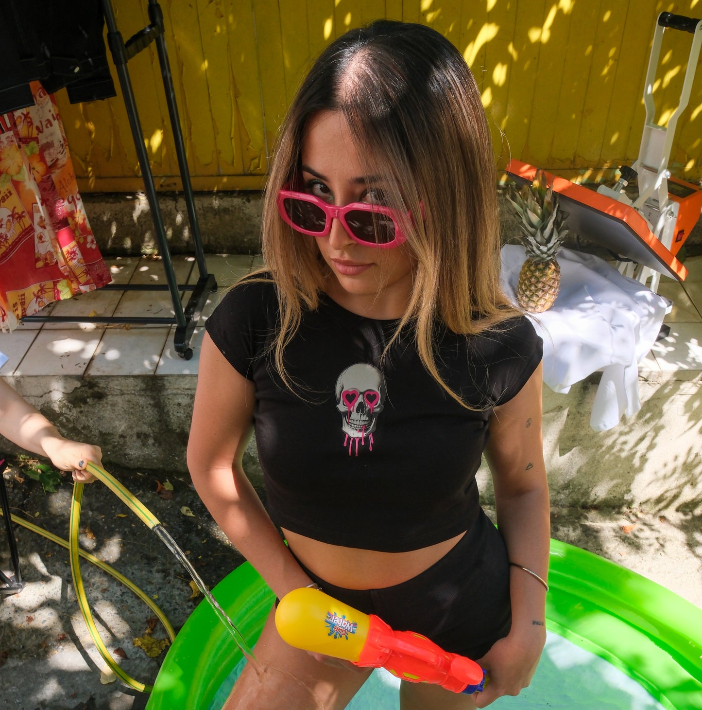 Heartbreaker Skull – Siyah Kafatası Desenli Crop Tişört
