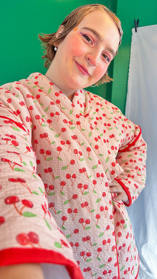 Luna — Kiraz Desenli Müslin Kimono Ceket