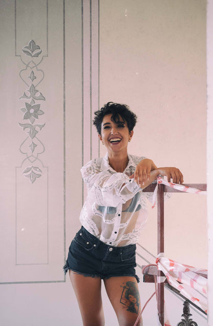Midnight Manifesto – Siyah Beyaz Oversize Kadın Gömlek
